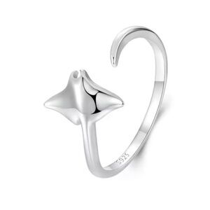 NWOT Sterling Silver 925 Manta Ray Ring